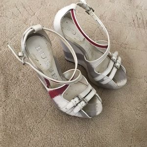 Burberry red, grey plaid wedges